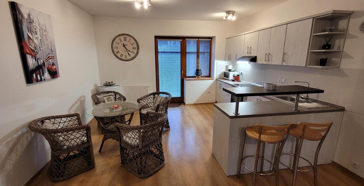 Apartmany U Lva Prachatice Exterior photo